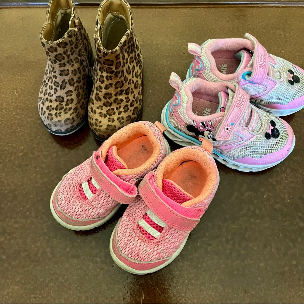 Toddler Girls Shoes Sz 5